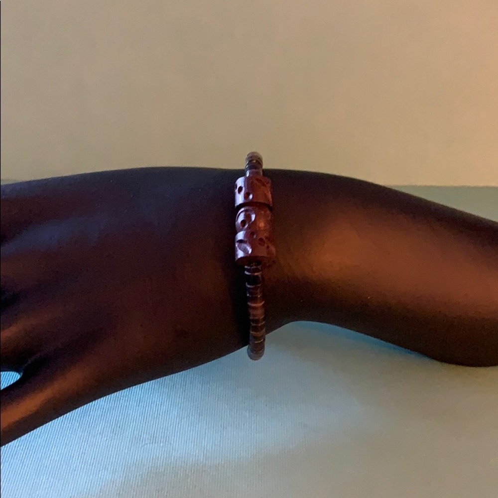 Heishe Shell and Carved Wood Bracelet